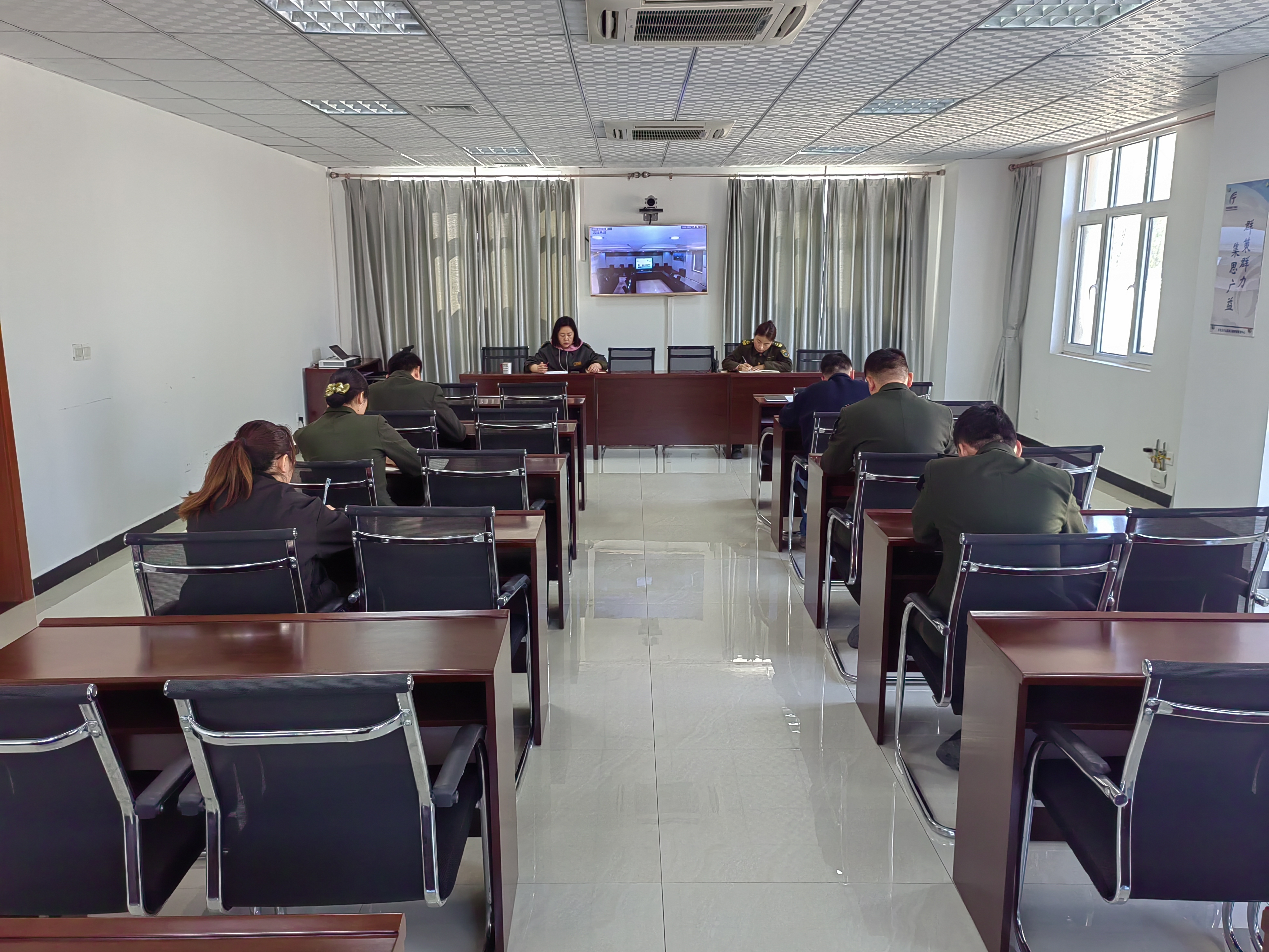 7cdbea547fbc16981bead1f3b67df73.jpg 7cdbea547fbc16981bead1f3b67df73.jpg