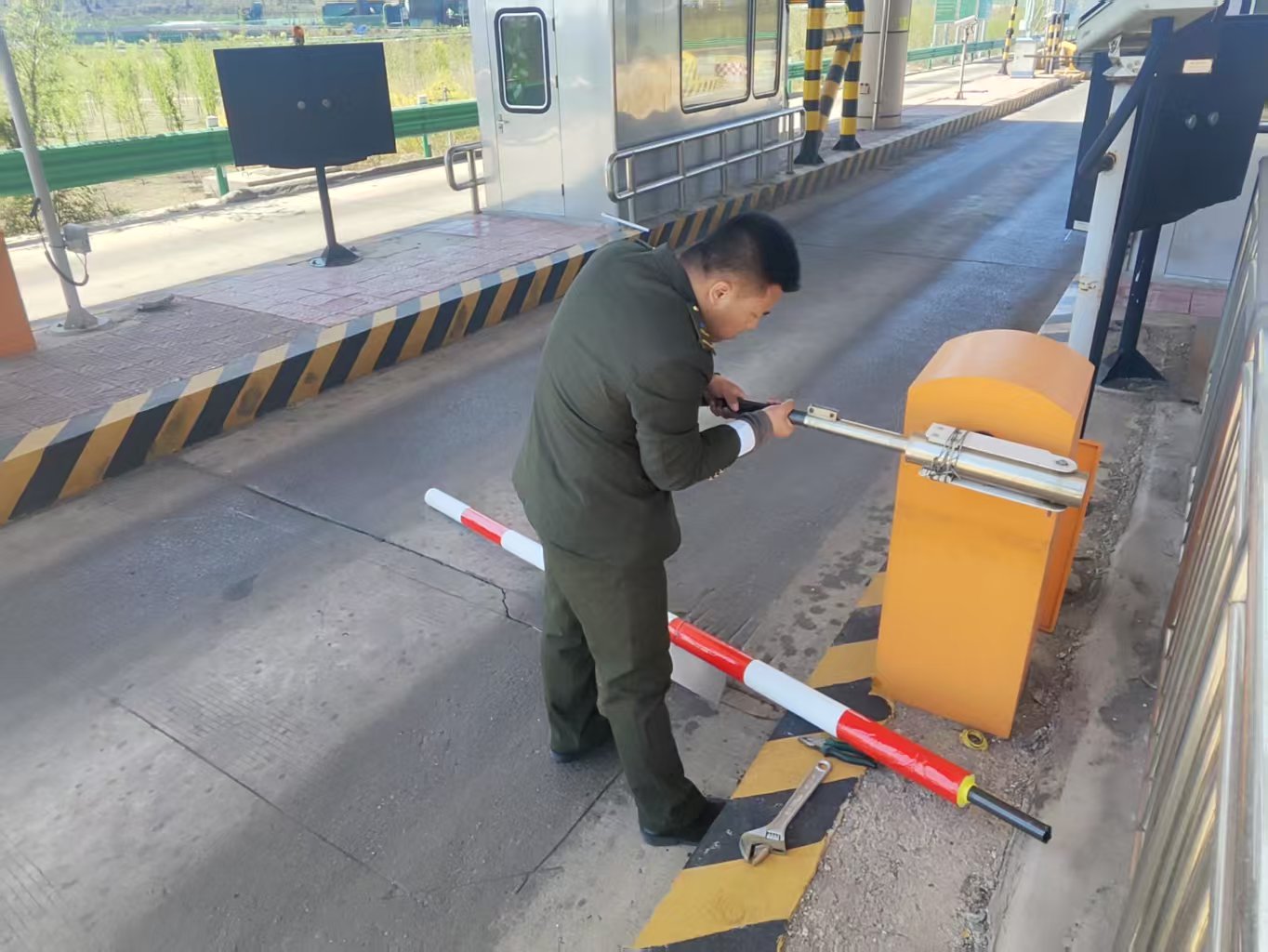 微信图片_20250414203539.jpg 微信图片_20250414203539.jpg